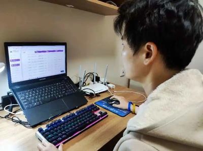 本職工作“不掉線”，“抗疫攻堅(jiān)”全在線——重慶文化執(zhí)法隊(duì)伍以網(wǎng)絡(luò)技術(shù)服務(wù)彰顯戰(zhàn)疫擔(dān)當(dāng)